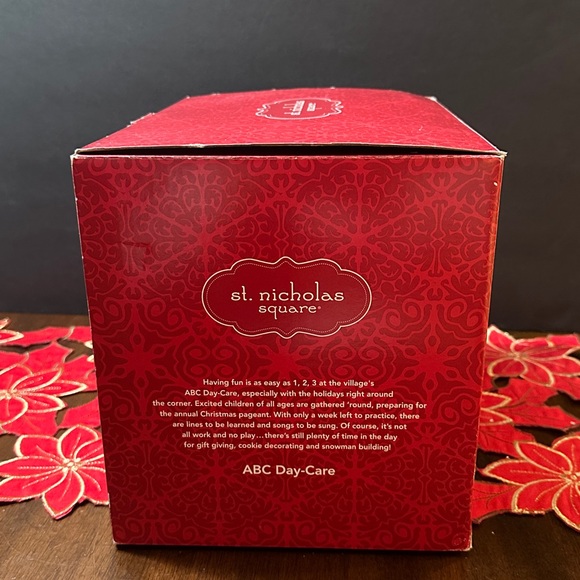 St. Nicholas Square Daycare 2011 - Picture 12 of 12